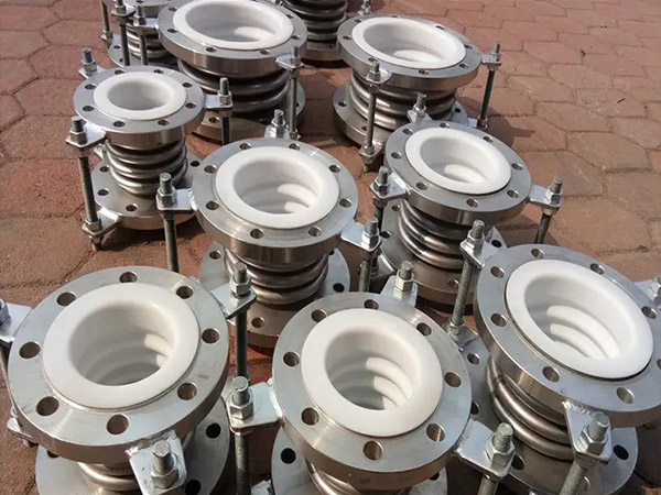 F4補償器(膨脹節)